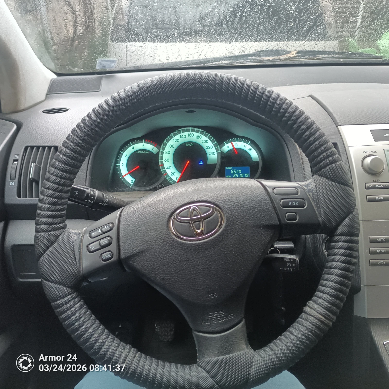 Toyota Corolla verso, снимка 8 - Автомобили и джипове - 53960015