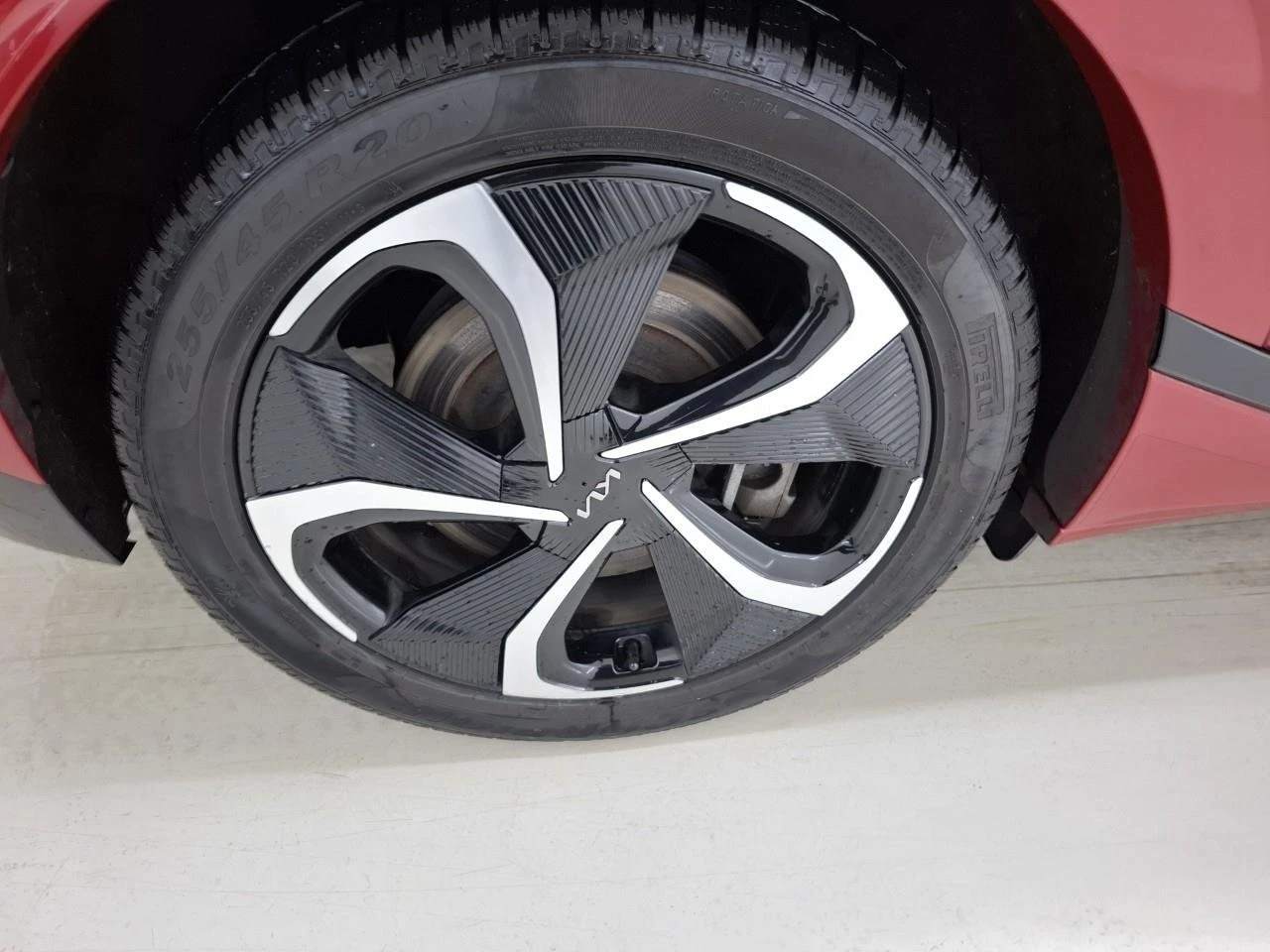 Kia EV6 GT-LINE 77.4KWH 325��. 4�4 SOH-100% �������� | Mobile.bg � ����������� 14