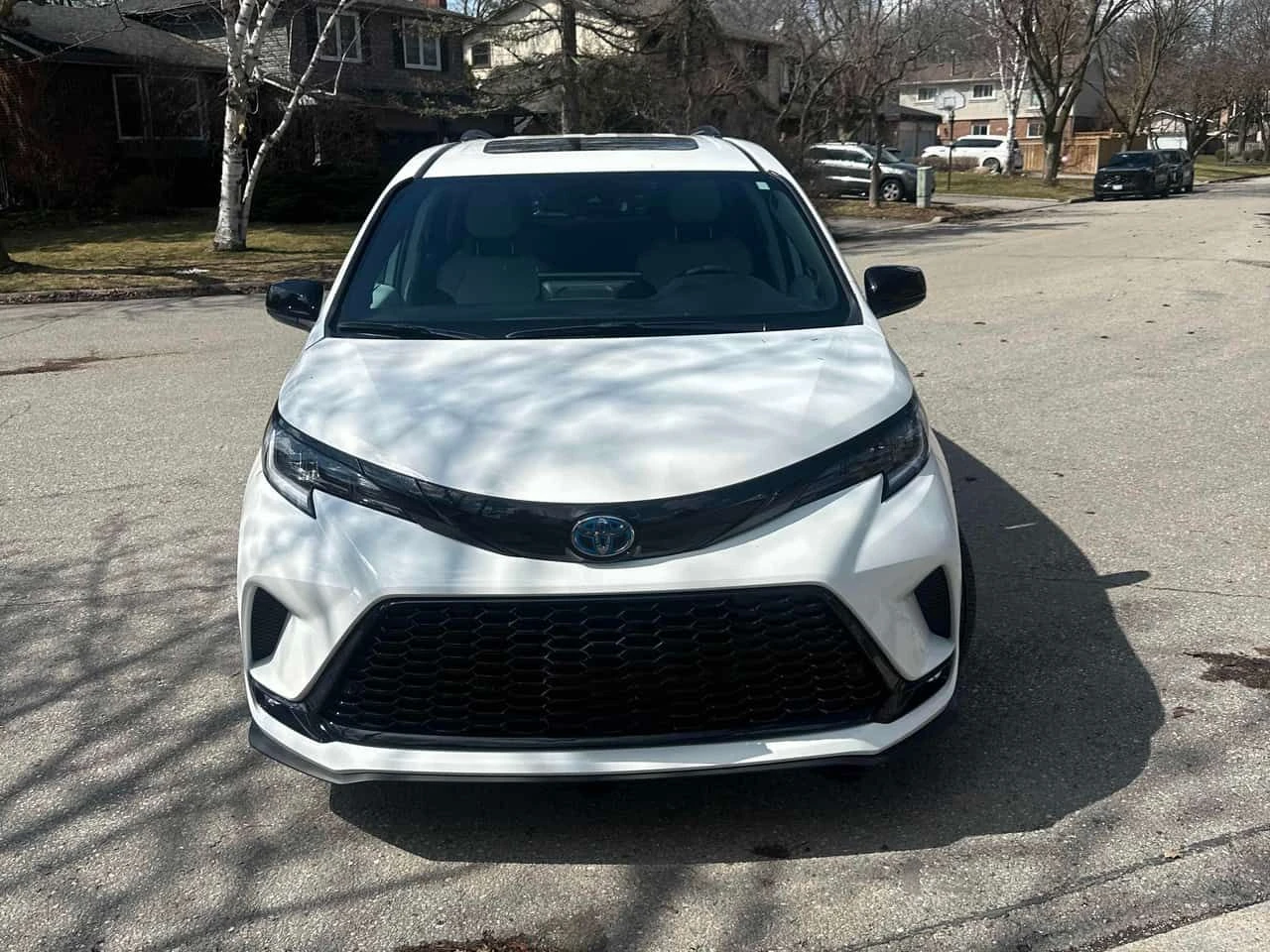 Toyota Sienna XSE 7 Passenger AWD  CARFAX, снимка 6 - Автомобили и джипове - 54112816