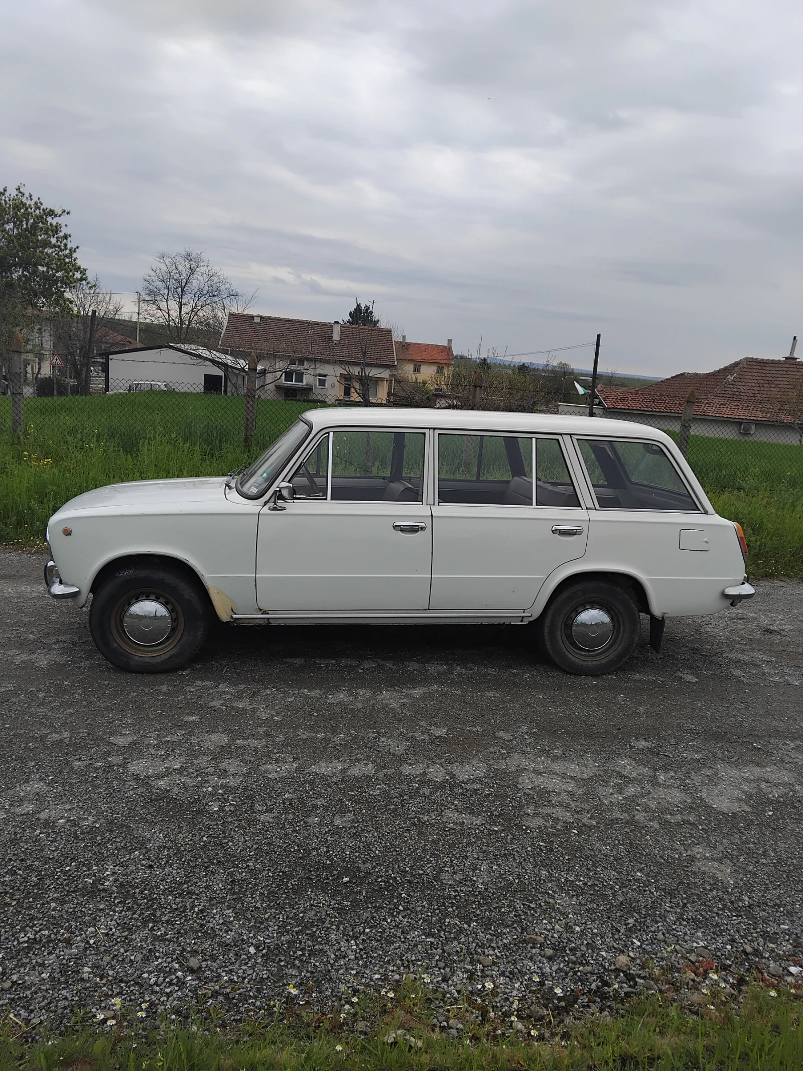 Lada 2102, снимка 2 - Автомобили и джипове - 54269604