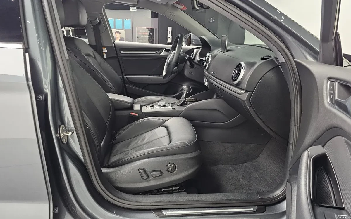 Audi A4 2.0 TFSI * 80 000 ��* ������� * ������ ���� | Mobile.bg � ����������� 11