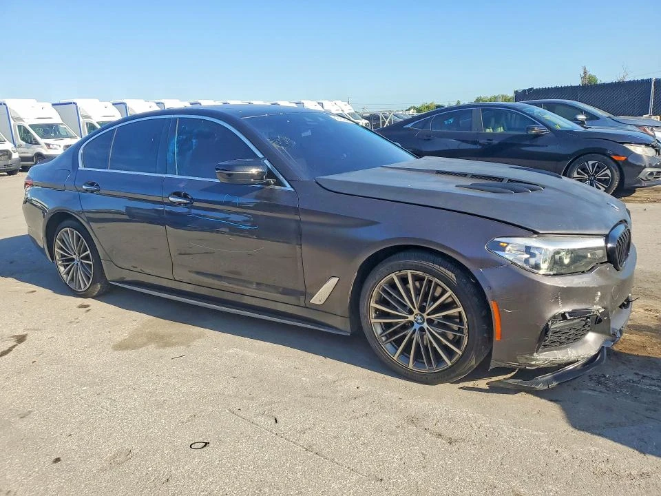 BMW 540 M PACK| HARMAN| 360| HUD, снимка 3 - Автомобили и джипове - 54684540
