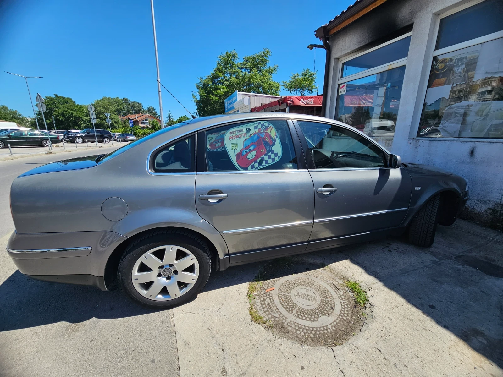 VW Passat, снимка 5 - Автомобили и джипове - 54889050