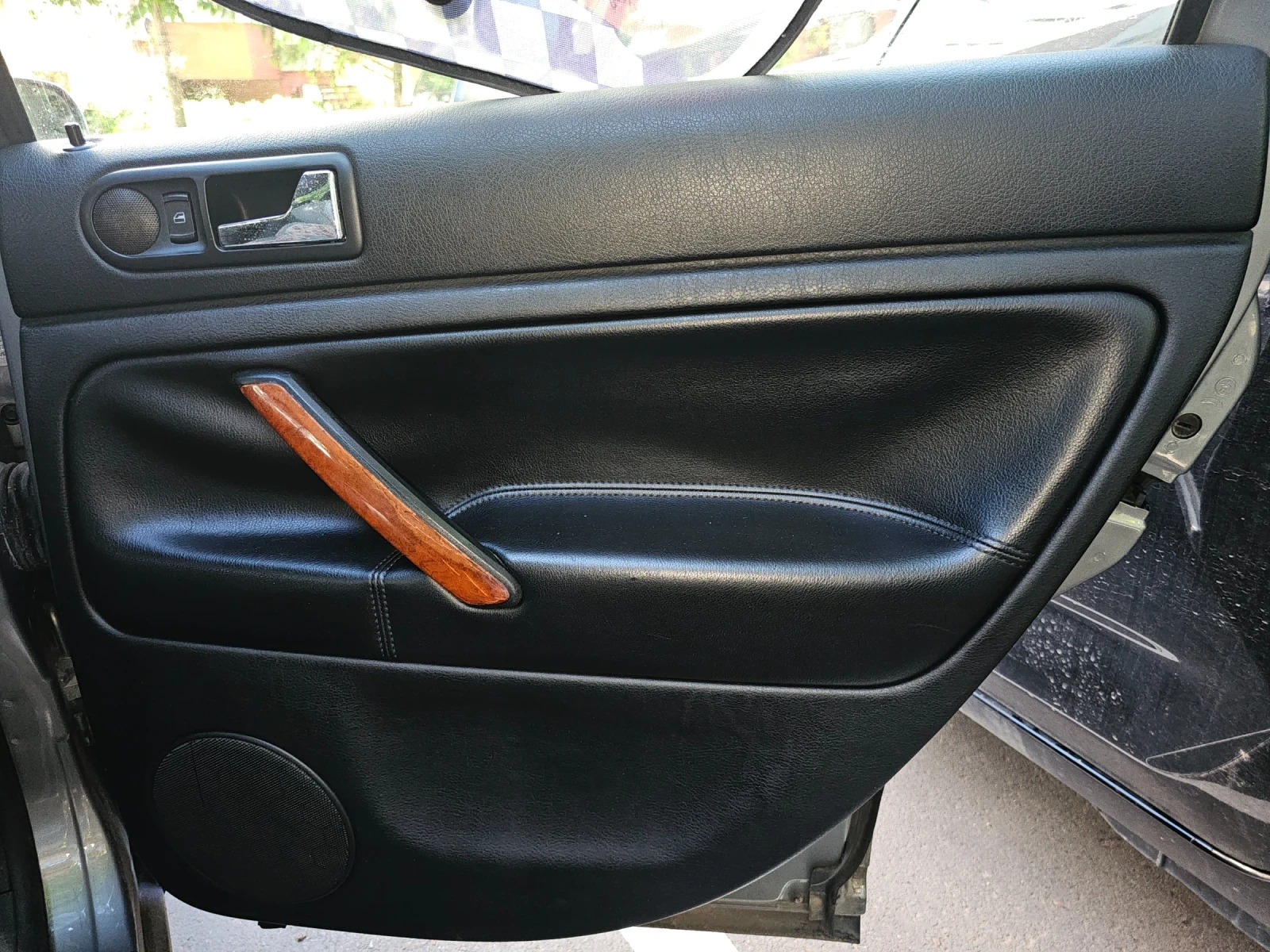 VW Passat, снимка 15 - Автомобили и джипове - 54889050