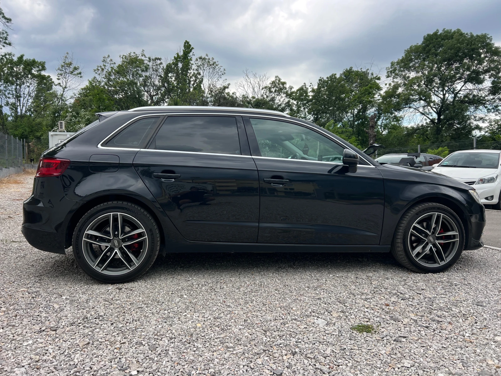 Audi A3 2.0 TDI, снимка 7 - Автомобили и джипове - 54934142