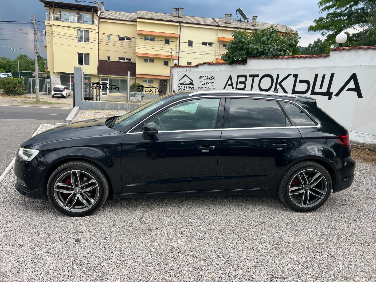 Audi A3 2.0 TDI, снимка 8 - Автомобили и джипове - 54934142