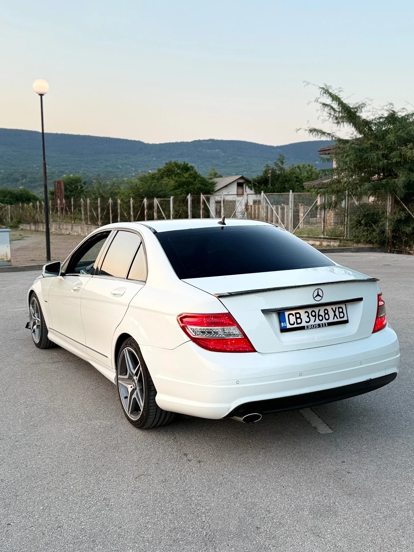 Mercedes-Benz C 250, снимка 5 - Автомобили и джипове - 55127629