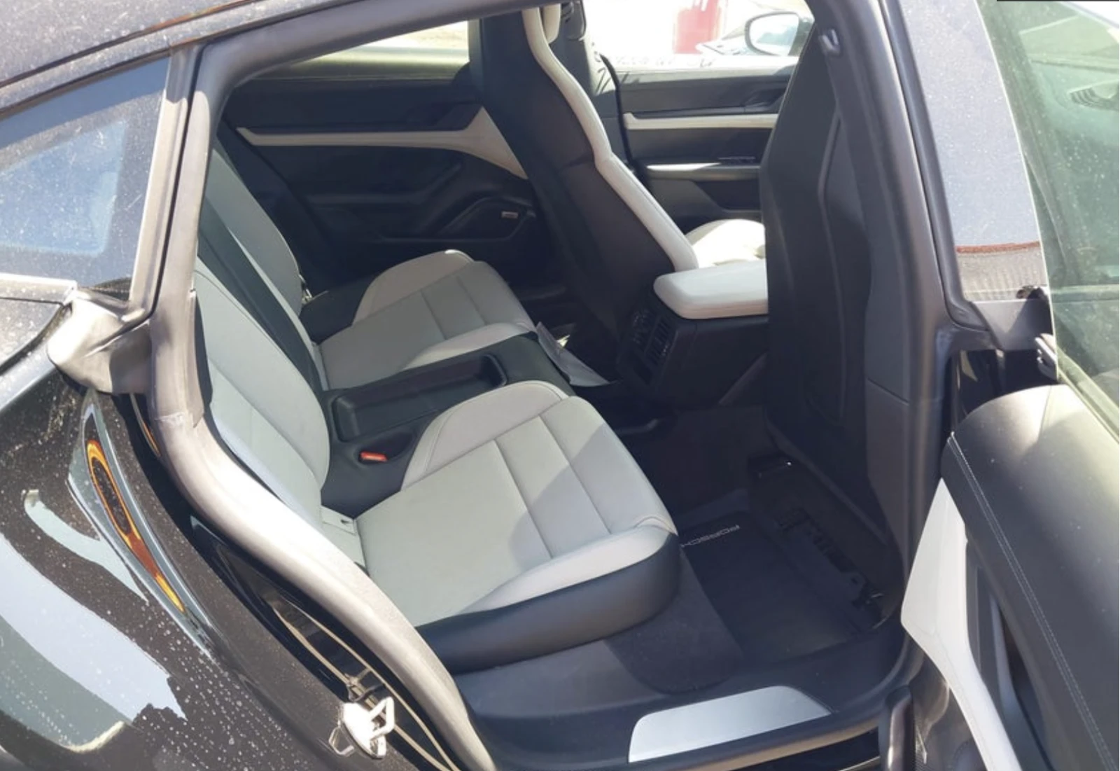 Porsche Taycan 4S / SPORT CHRONO , снимка 8 - Автомобили и джипове - 55173420