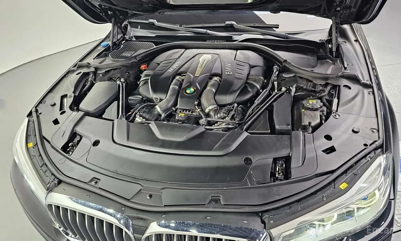 BMW 750 * 750Li xDrive * ЦЕНА ДО БГ, снимка 6 - Автомобили и джипове - 55573979