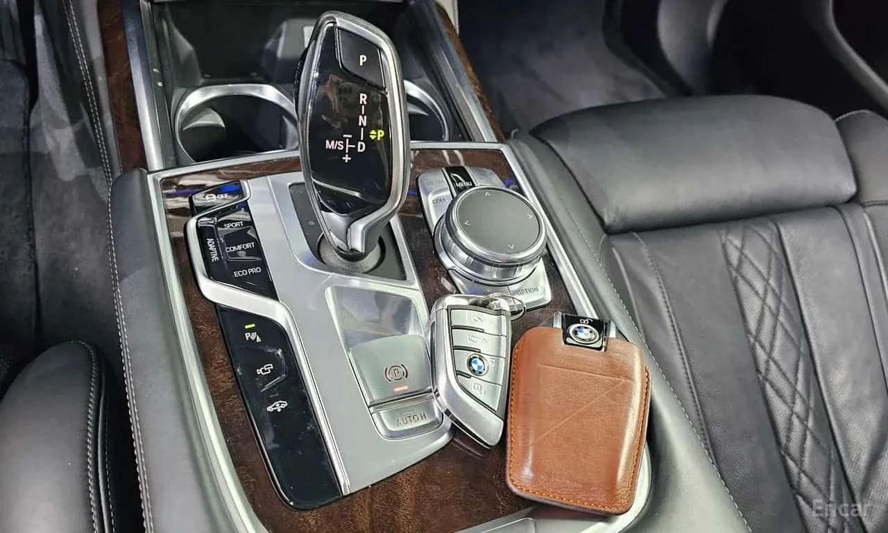 BMW 750 * 750Li xDrive * ЦЕНА ДО БГ, снимка 9 - Автомобили и джипове - 55573979