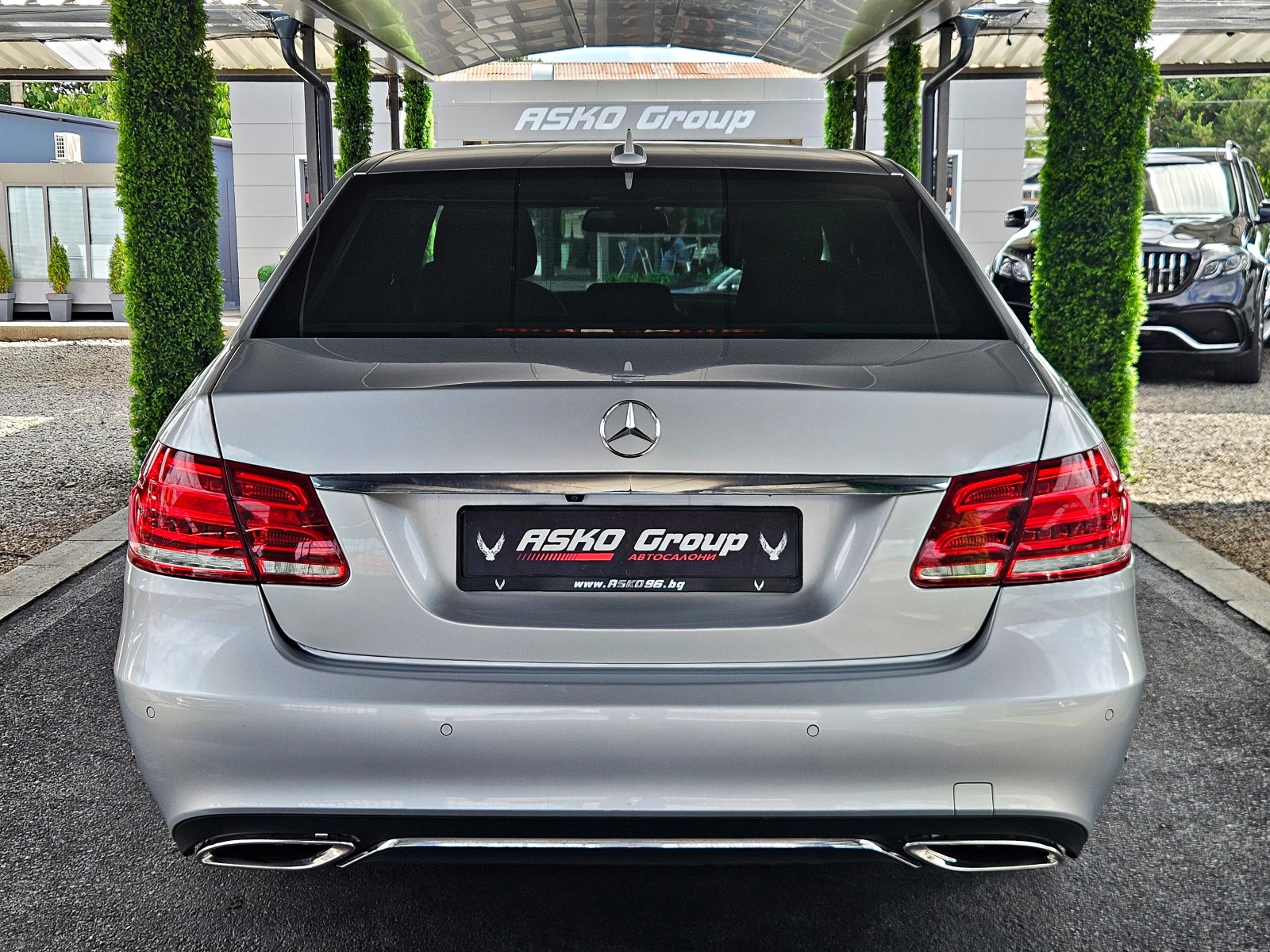 Mercedes-Benz E 350 AMG/4MAT/АIR/CAMERA/МАСАЖ/ПОДГРЕВ/ОБДУХ/ПАМЕТ/LIZI, снимка 6 - Автомобили и джипове - 55671090