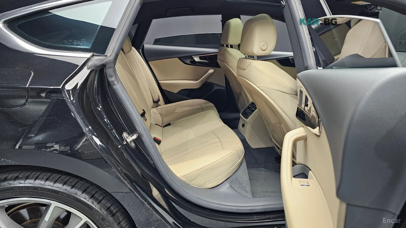 Audi A5 QUATTRO* PREMIUM* DISTRONIC* ОБДУХВАНЕ* MATRIX* , снимка 10 - Автомобили и джипове - 55736246