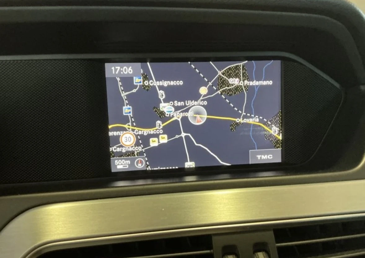 Mercedes-Benz C 220 AMG* AVANTGARDE* 7Gtronic+ * EURO 5, снимка 12 - Автомобили и джипове - 55941820