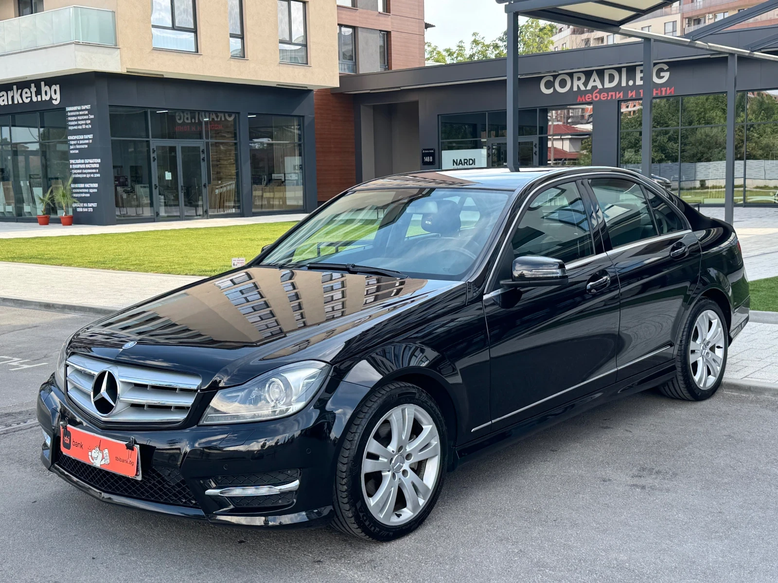 Mercedes-Benz C 220 AMG* AVANTGARDE* 7Gtronic+ * EURO 5, снимка 2 - Автомобили и джипове - 55941820