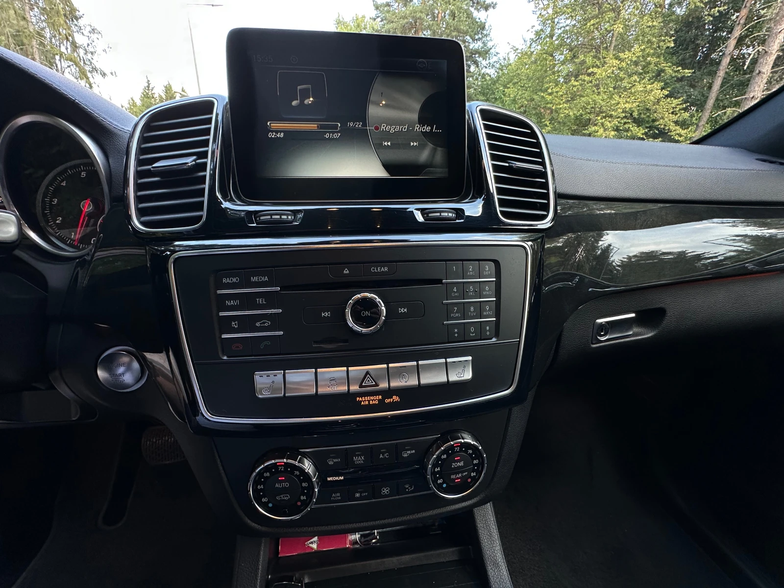 Mercedes-Benz GLS 450 3.0i V6 biturbo, снимка 12 - Автомобили и джипове - 56184939