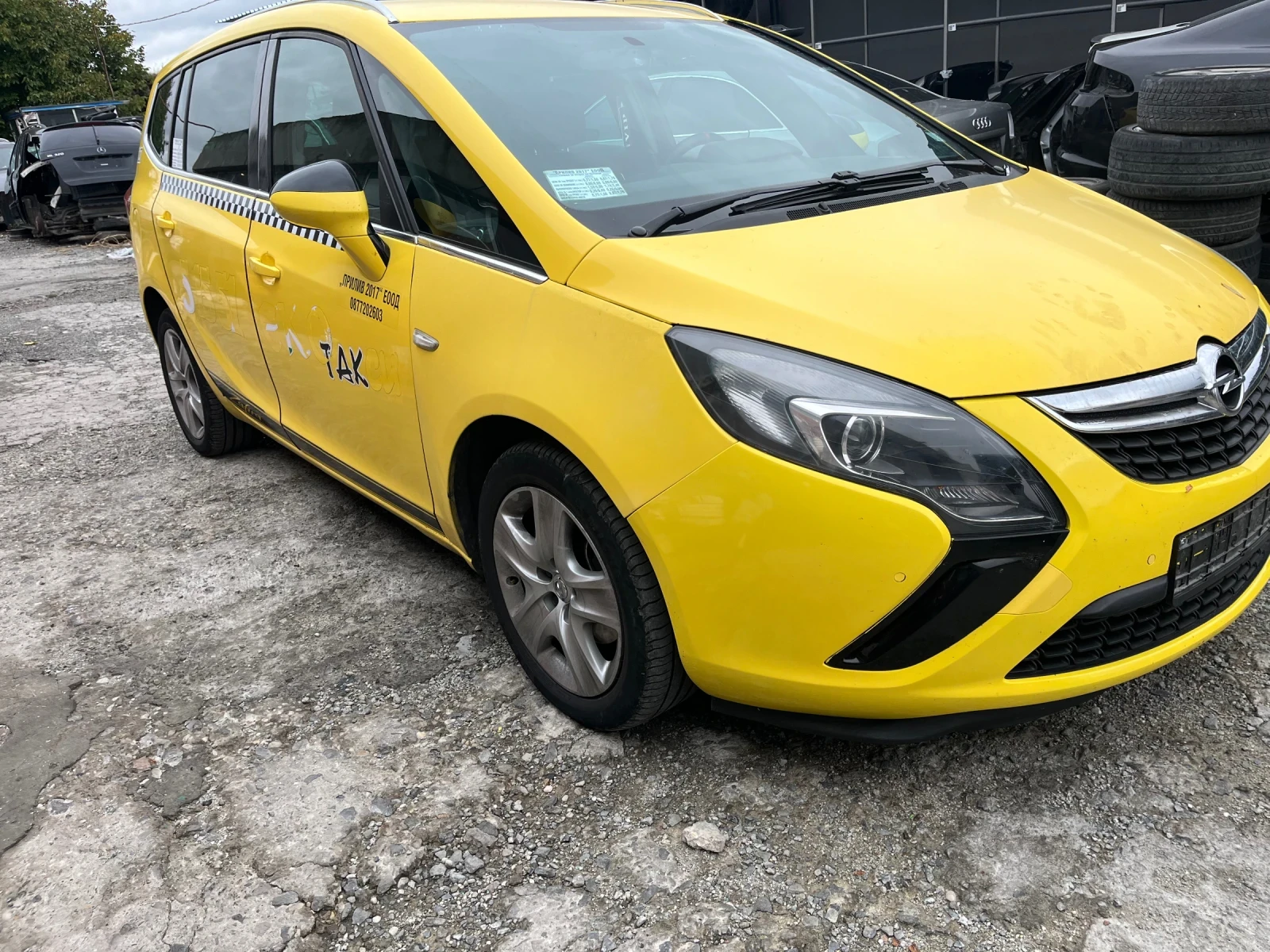 Opel Zafira 1.6i, снимка 3 - Автомобили и джипове - 56484530