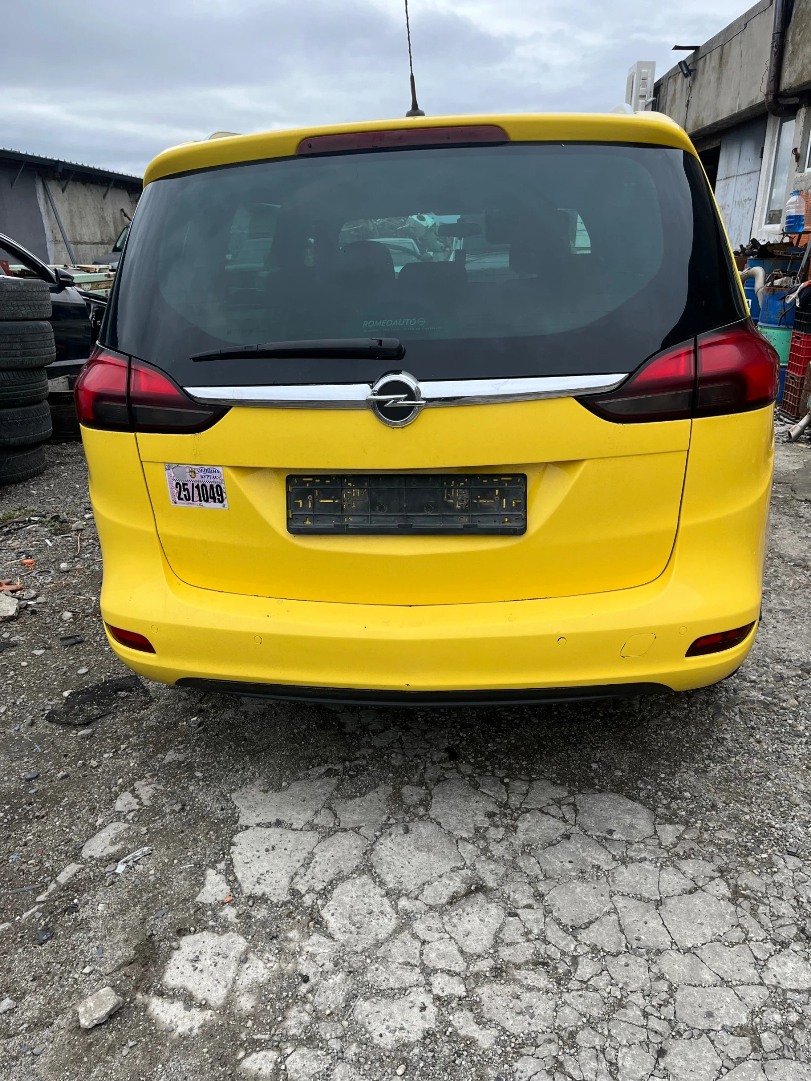 Opel Zafira 1.6i, снимка 4 - Автомобили и джипове - 56484530