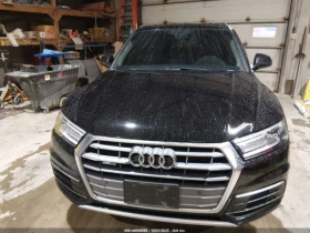 Audi Q5 * PREMIUM* QUATTRO* STRONIC* КОЖА* ПОДГРЕВ* , снимка 3