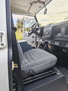 Land Rover Defender 110 TD5 SW, снимка 6