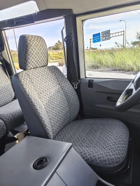 Land Rover Defender 110 TD5 SW, снимка 5
