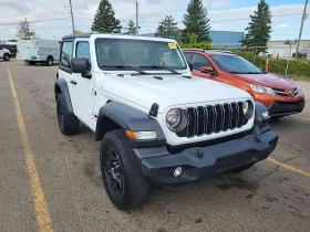 Jeep Wrangler 2 Door 4x4 Sport * CARFAX * АВТОКРЕДИТ * , снимка 4