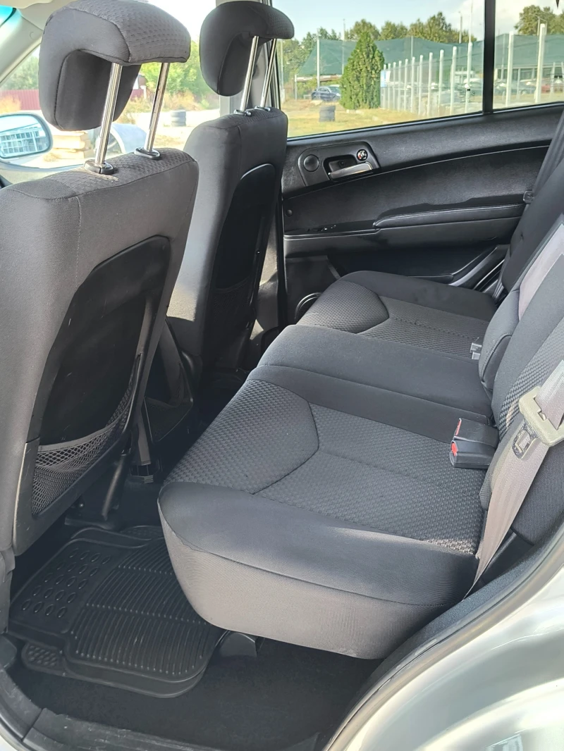 SsangYong Kyron 2.0XDi 4x4, снимка 11 - Автомобили и джипове - 50714520