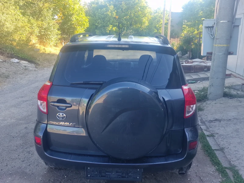 Toyota Rav4, снимка 3 - Автомобили и джипове - 52825657