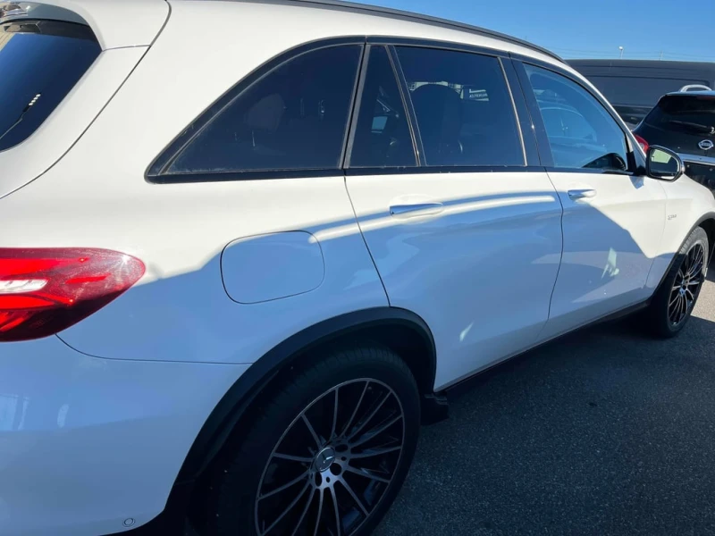 Mercedes-Benz GLC AMG 43  CARFAX, снимка 3 - Автомобили и джипове - 52919315