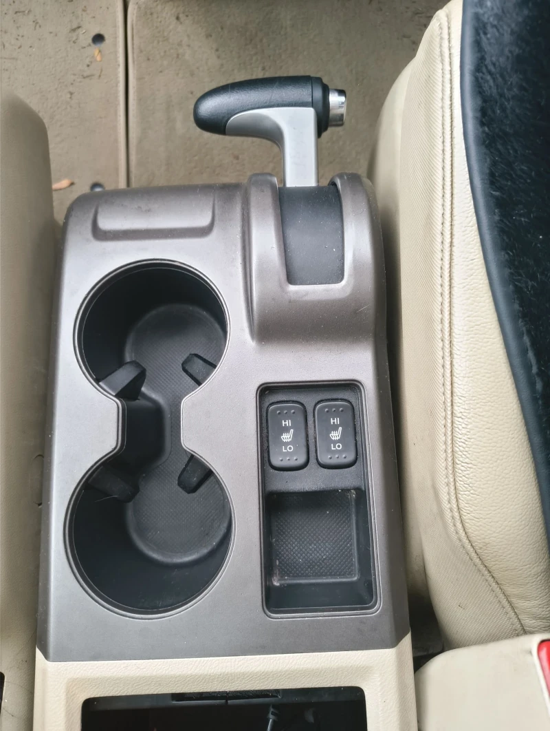 Honda Cr-v Газ Бензин Автомат , снимка 12 - Автомобили и джипове - 53556018