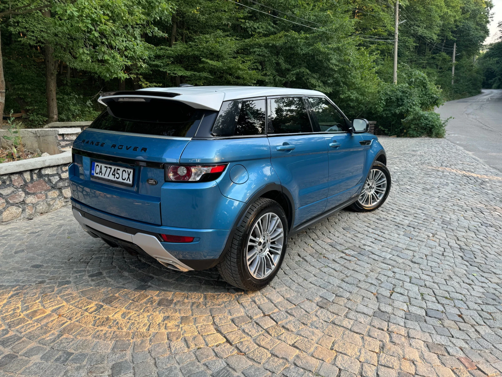 Land Rover Range Rover Evoque 2.0 - изображение 4