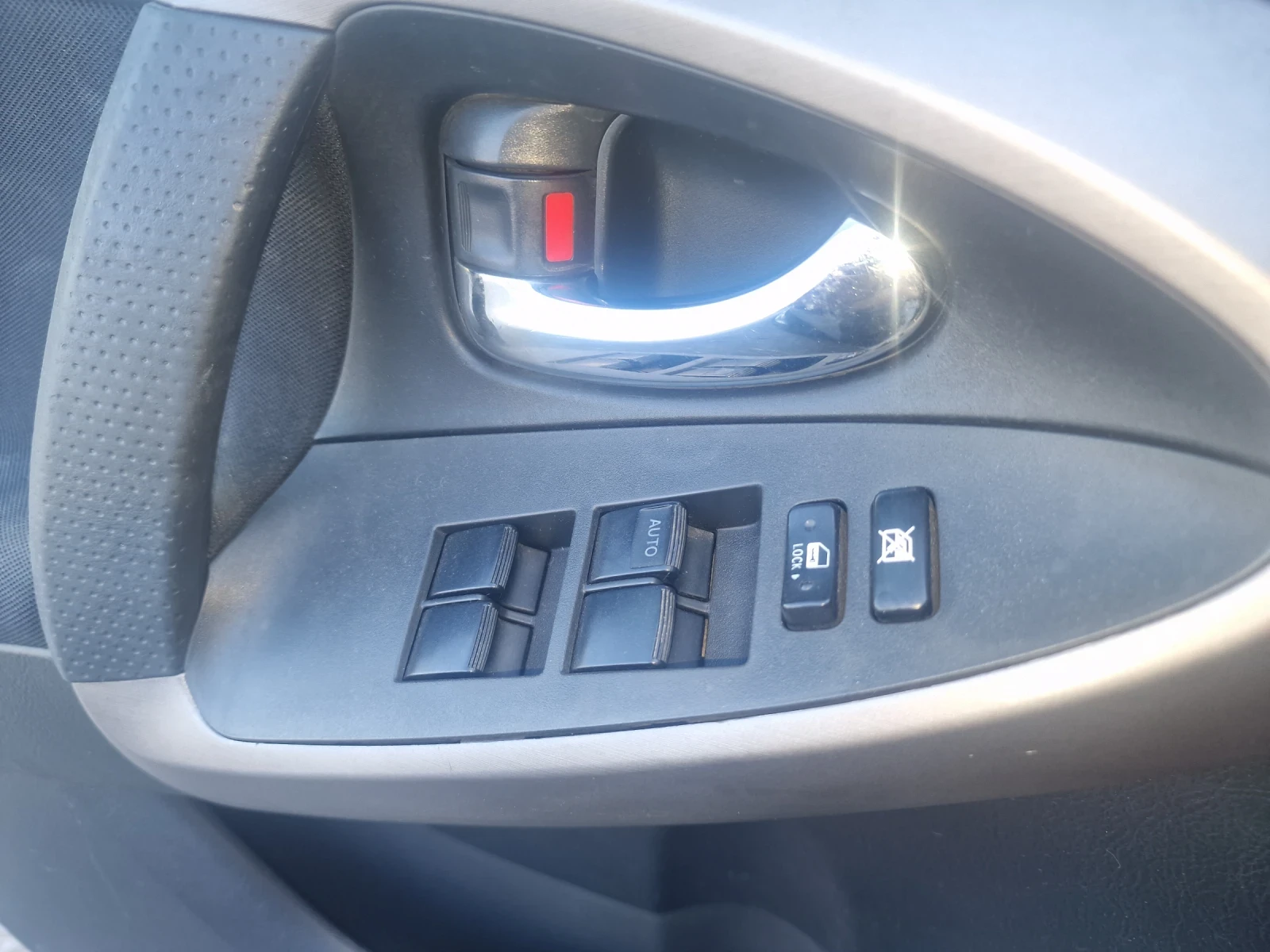 Toyota Rav4 | Mobile.bg   15