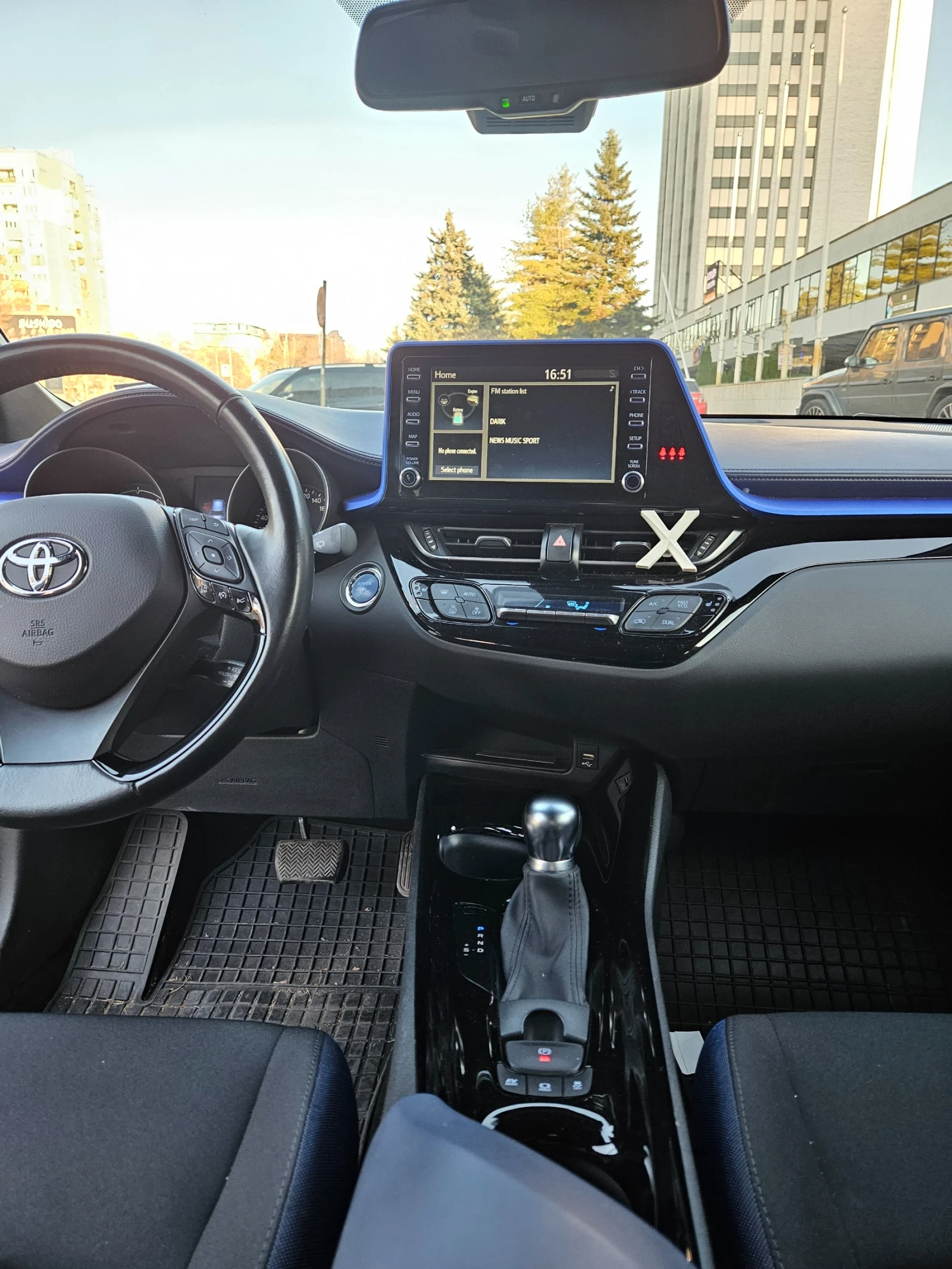 Toyota C-HR | Mobile.bg � ����������� 13