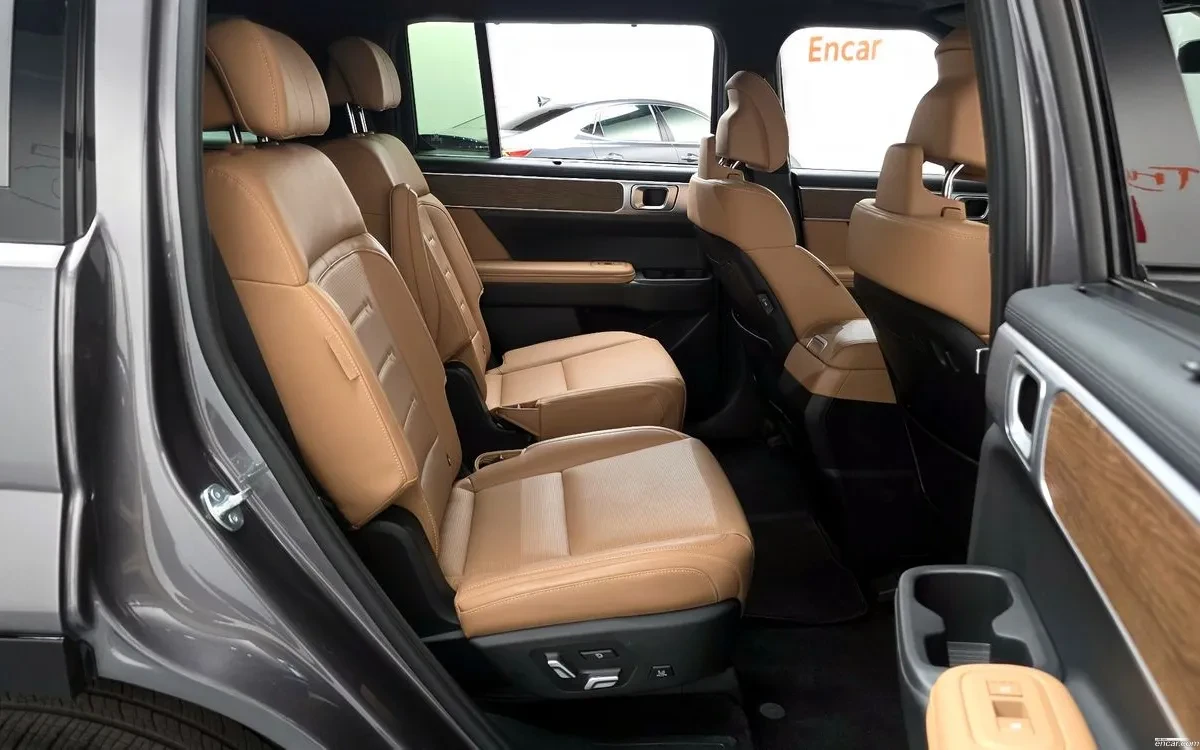 Hyundai Santa fe 2.5T 4WD Cam360* Обдух* DisiTronic, снимка 9 - Автомобили и джипове - 54740742
