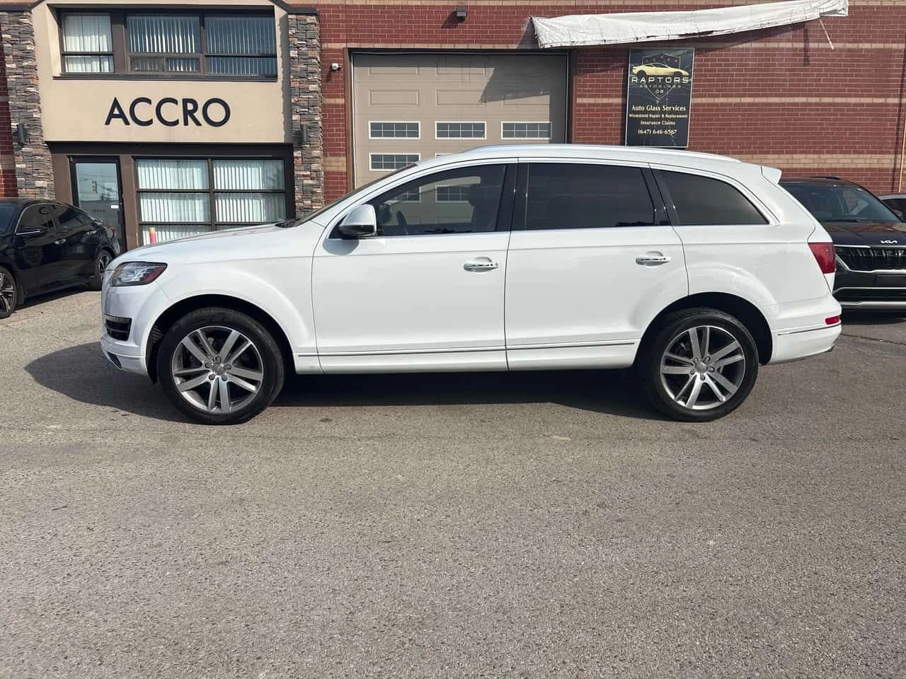 Audi Q7 * 3.0T Technik * CARFAX * ЦЕНА ДО БГ, снимка 3 - Автомобили и джипове - 54849720