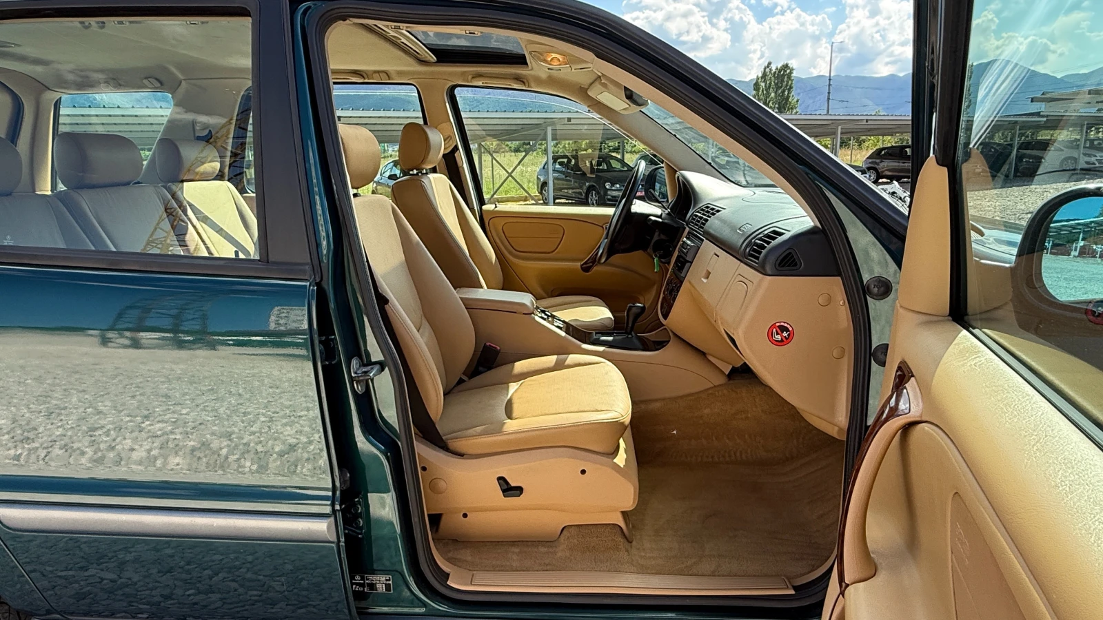 Mercedes-Benz ML 320 ML320-218кс/125000км/НОВ ВНОС ОТ ИТАЛИЯ, снимка 13 - Автомобили и джипове - 54837358