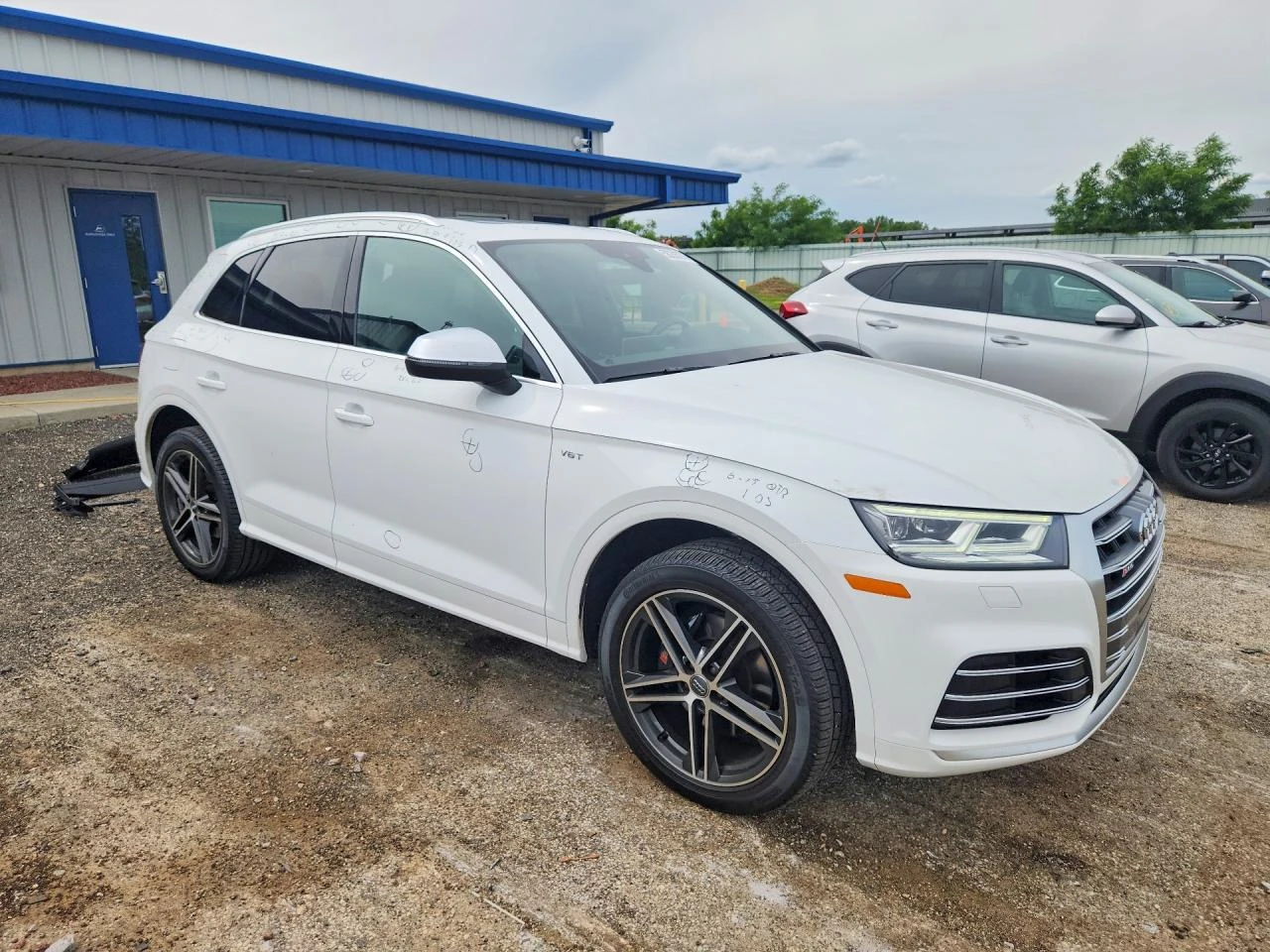 Audi SQ5 PREMIUM PLUS, снимка 4 - Автомобили и джипове - 55491932