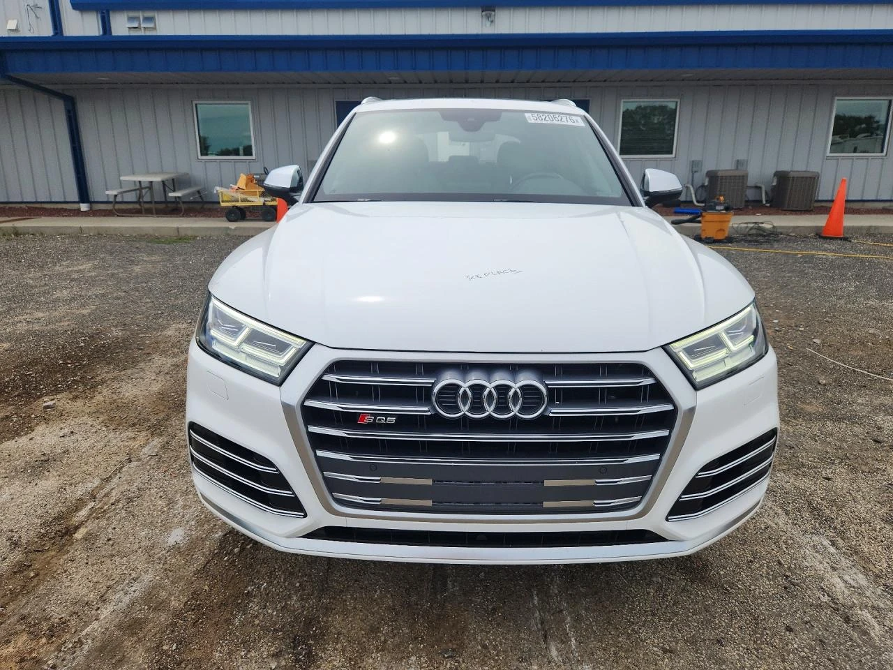 Audi SQ5 PREMIUM PLUS, снимка 5 - Автомобили и джипове - 55491932