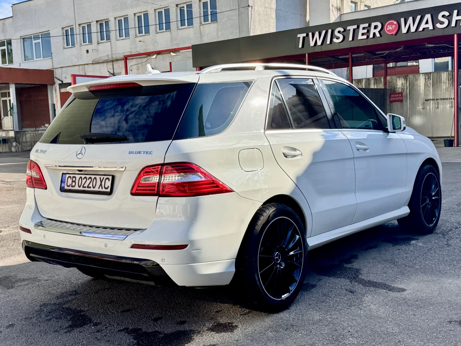Mercedes-Benz ML 350 AMG на пружини, снимка 9 - Автомобили и джипове - 56215950