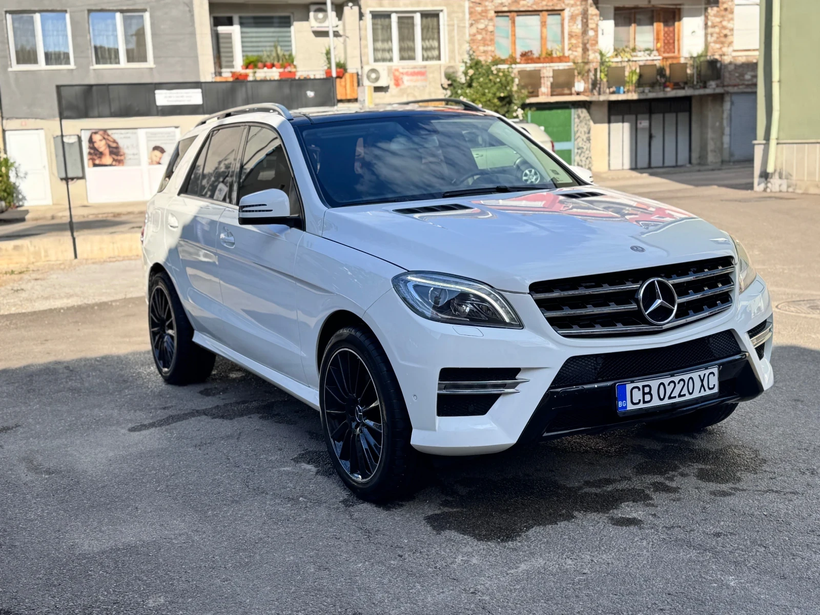 Mercedes-Benz ML 350 AMG на пружини, снимка 4 - Автомобили и джипове - 56215950