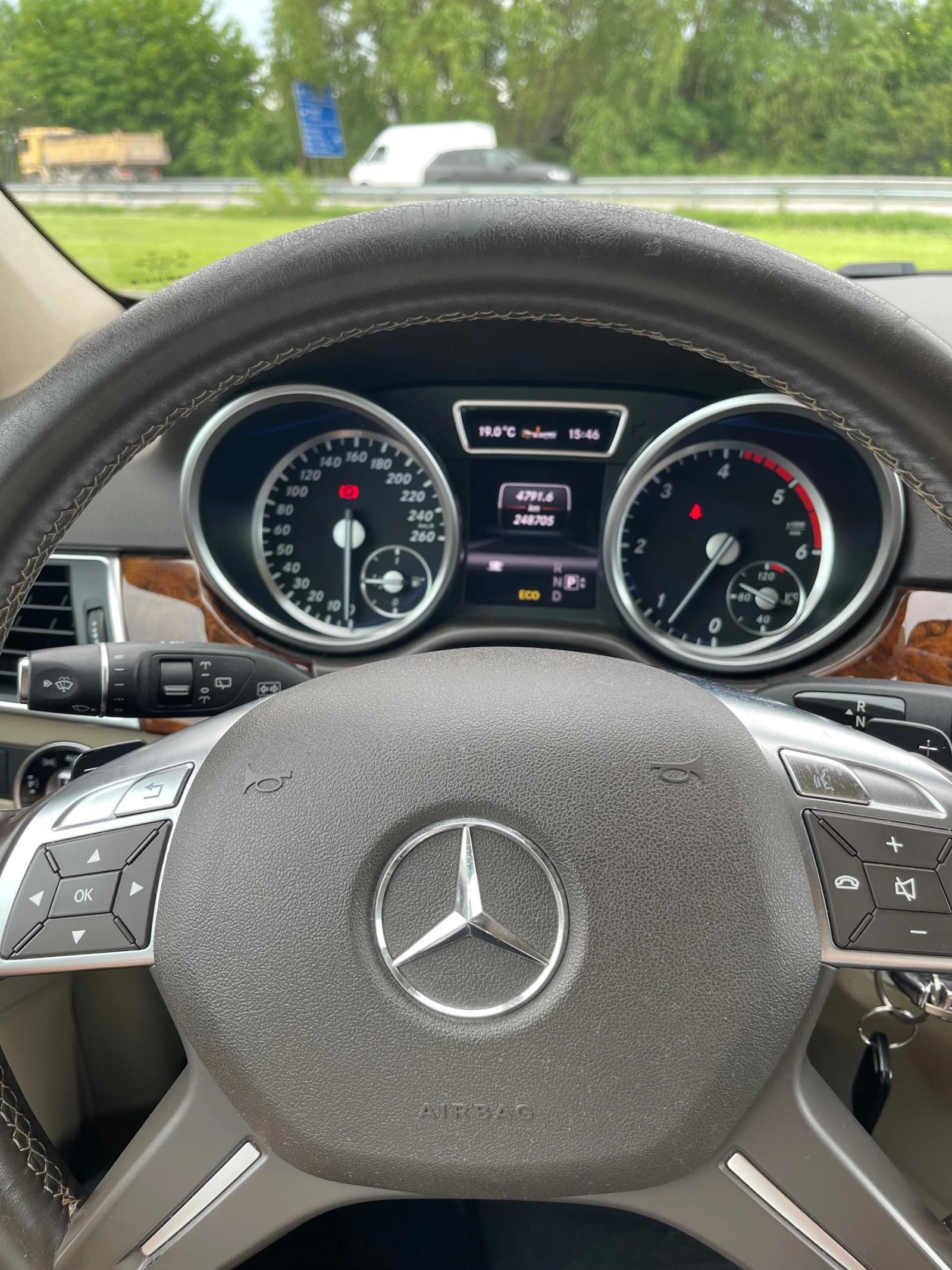 Mercedes-Benz ML 350, снимка 6 - Автомобили и джипове - 56276867