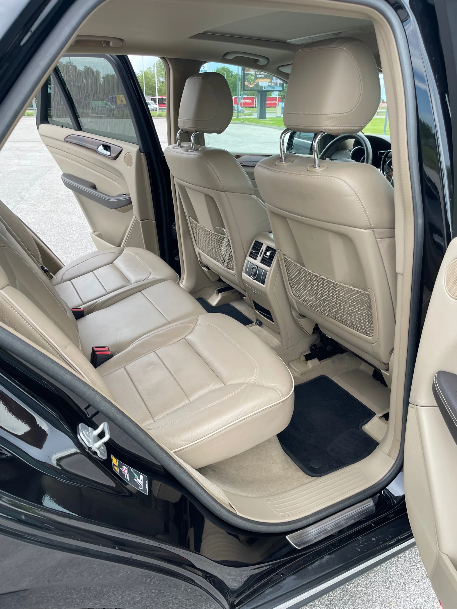Mercedes-Benz ML 350, снимка 12 - Автомобили и джипове - 56276867