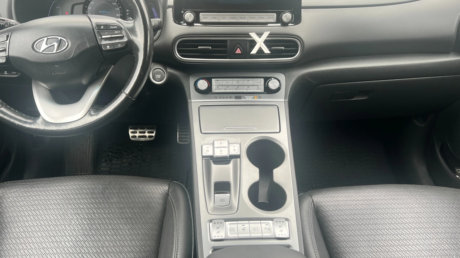Hyundai Kona electric, снимка 10 - Автомобили и джипове - 56596135
