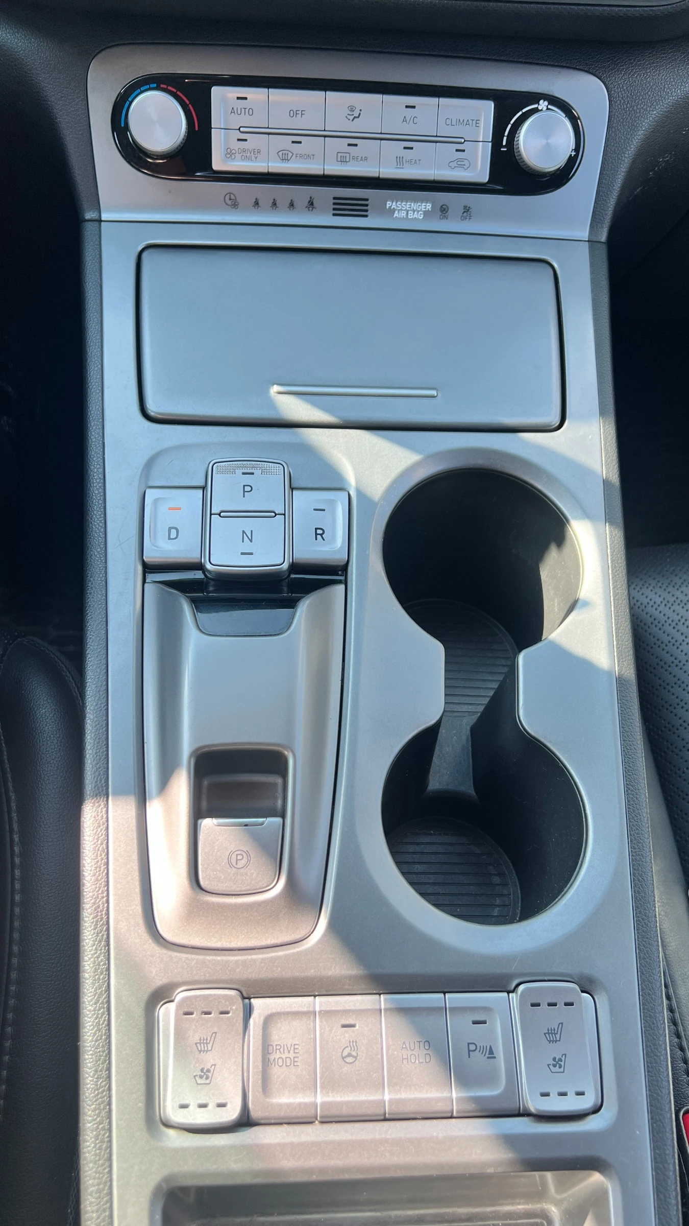 Hyundai Kona electric, снимка 12 - Автомобили и джипове - 56596135