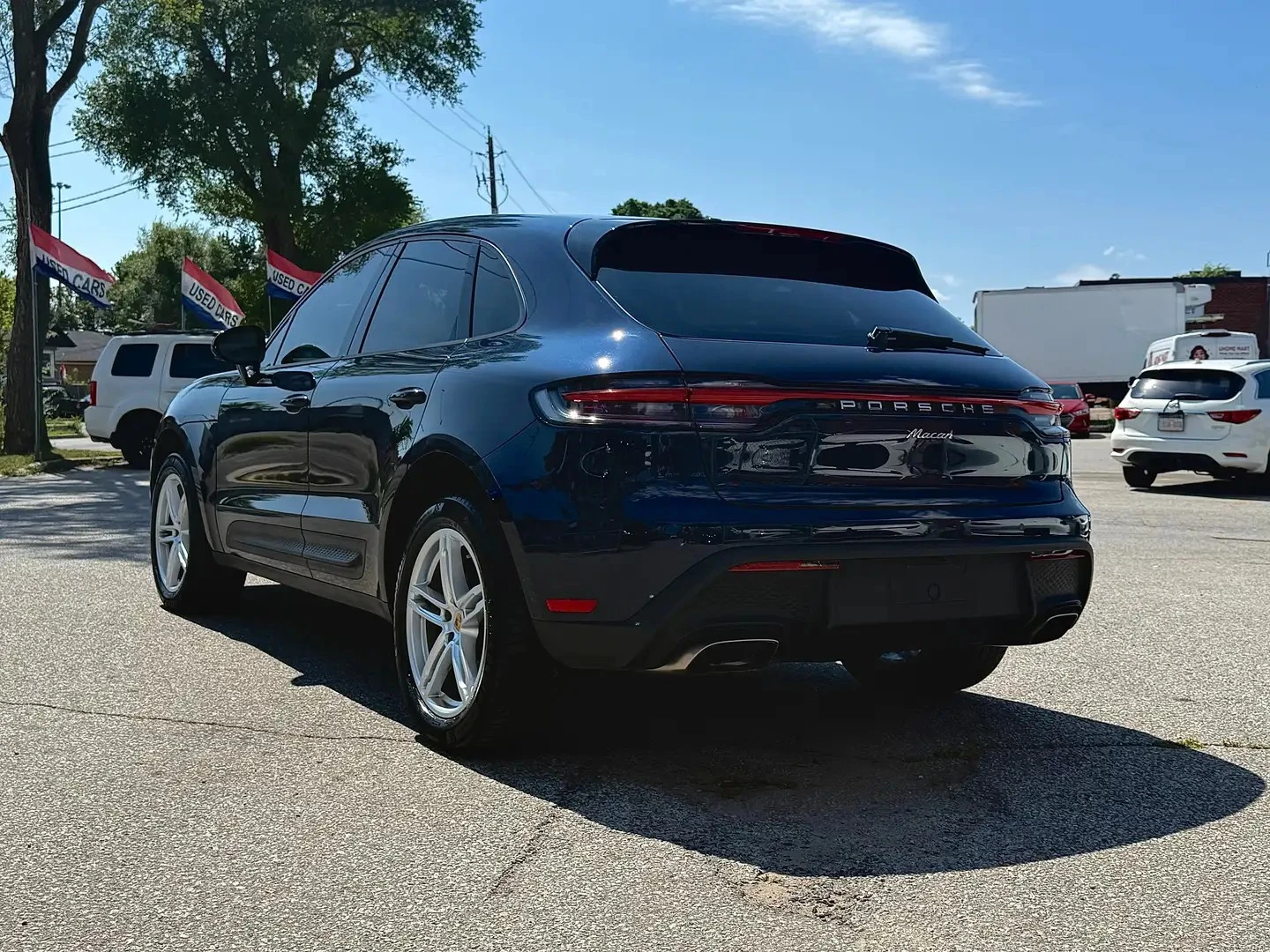 Porsche Macan T | PANORAMA | 360  | BOSE | ОБДУХВАНЕ | PDK, снимка 3 - Автомобили и джипове - 56725934