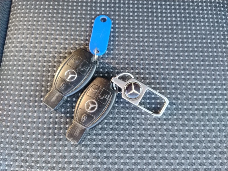 Mercedes-Benz Vito 110cdi, снимка 10 - Бусове и автобуси - 53120339