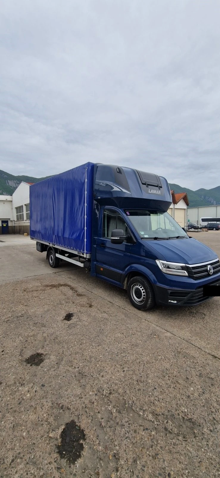 VW Crafter, снимка 2 - Бусове и автобуси - 41187428