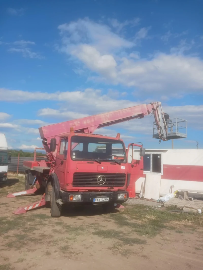 Mercedes-Benz 1622 Автовишка 22 метра, снимка 2 - Камиони - 52895611