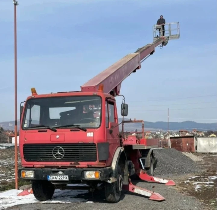 Mercedes-Benz 1622 Автовишка 22 метра, снимка 11 - Камиони - 52895611