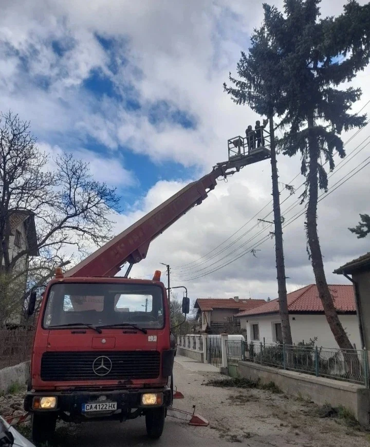 Mercedes-Benz 1622 Автовишка 22 метра, снимка 13 - Камиони - 52895611