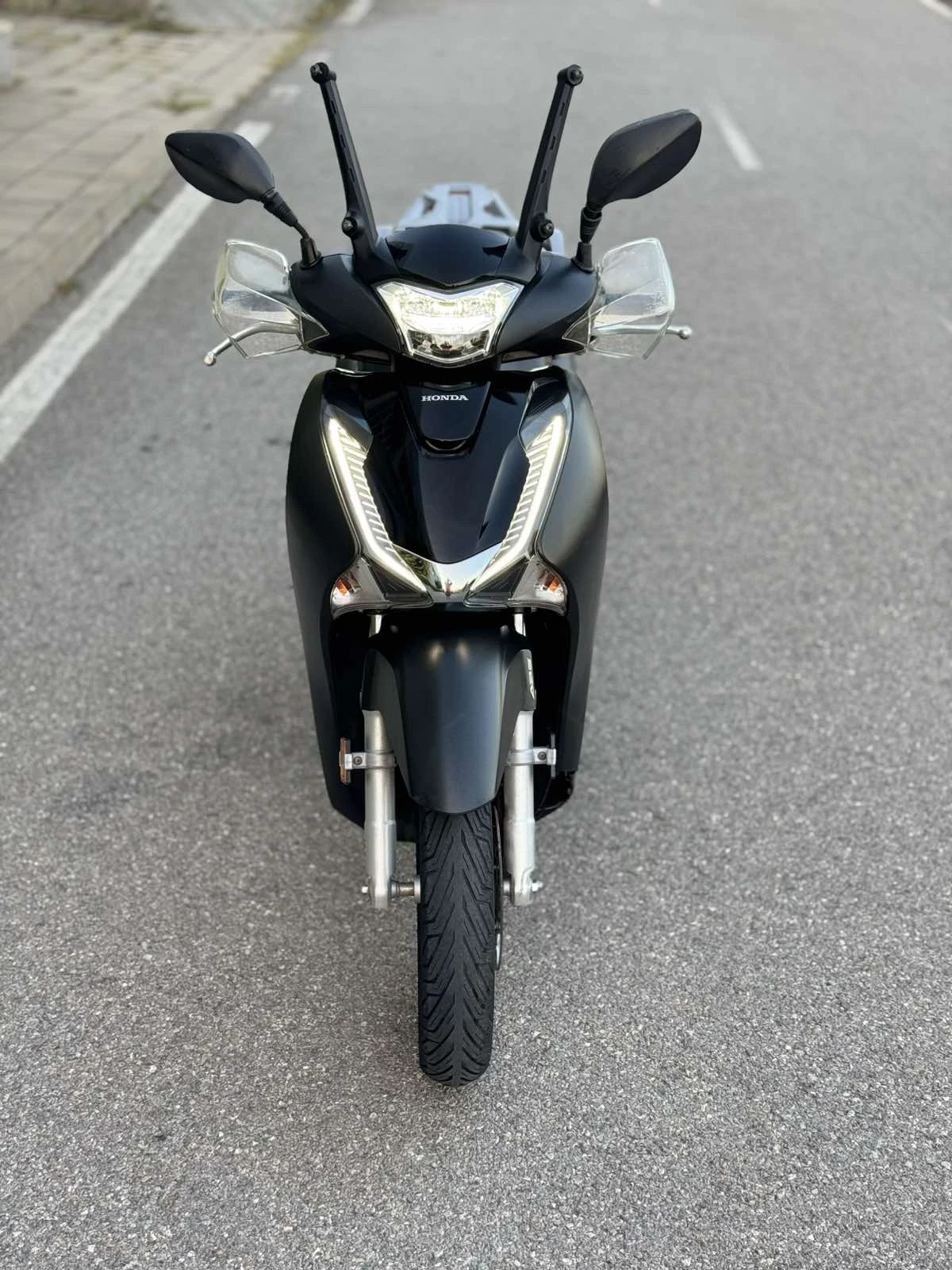 Honda Sh 150i, снимка 2 - Мотоциклети и мототехника - 55698141